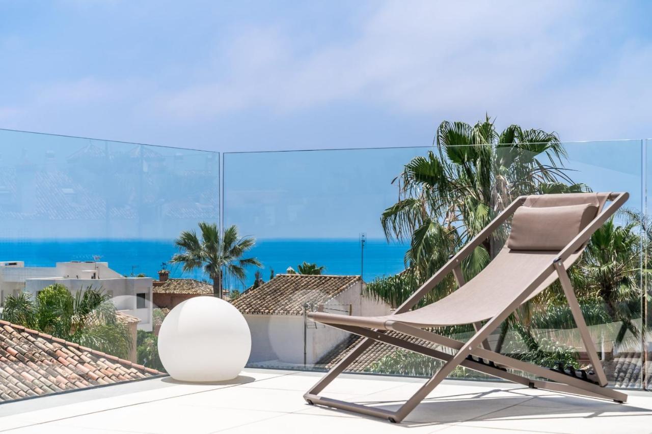 All About Villa Gladiolo Marbella Exterior photo